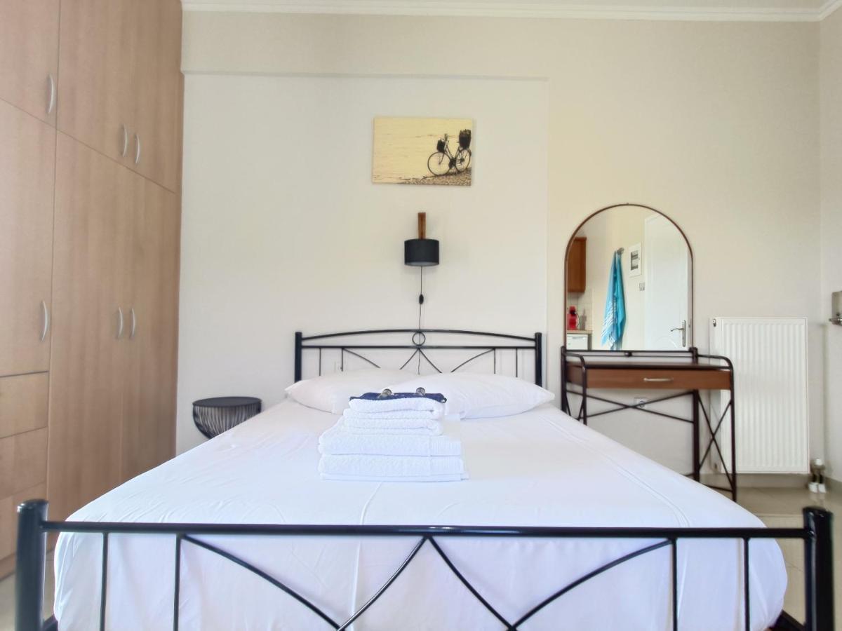 Iris Apartments Ithaca Βαθύ Εξωτερικό φωτογραφία
